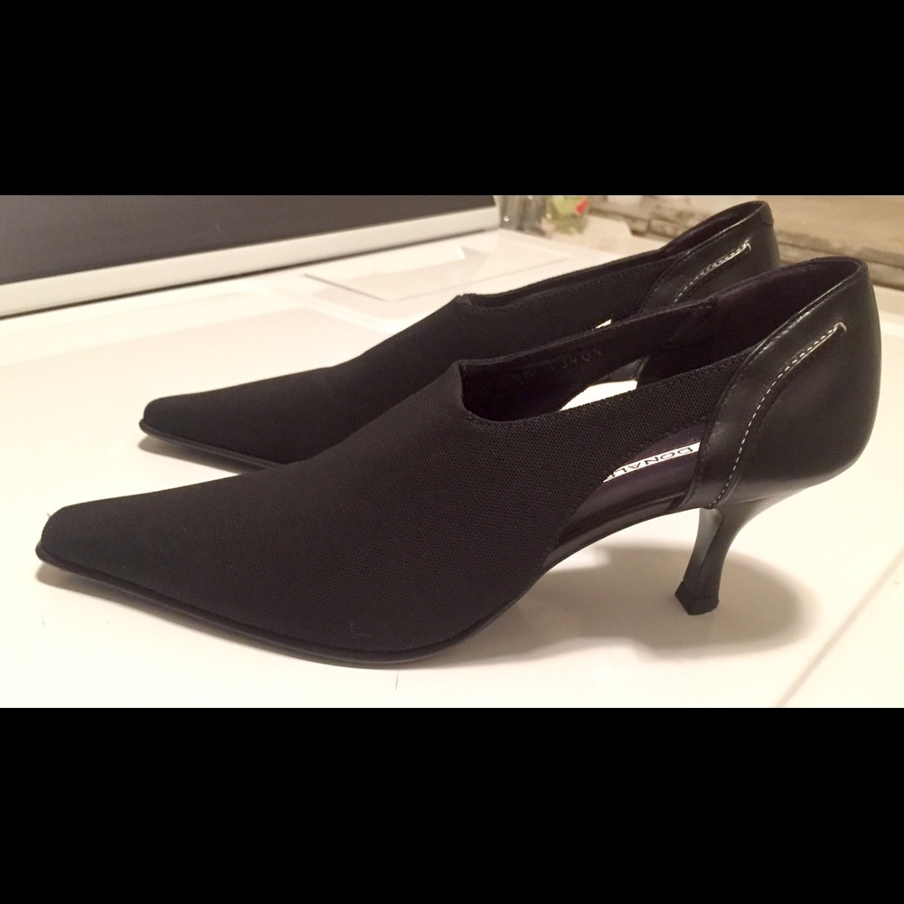 Donald J Pliner kitten heels